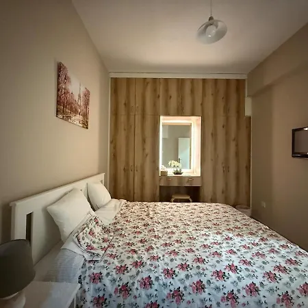 Daire City Center, 5 Min To Beach, Fully Renovated *